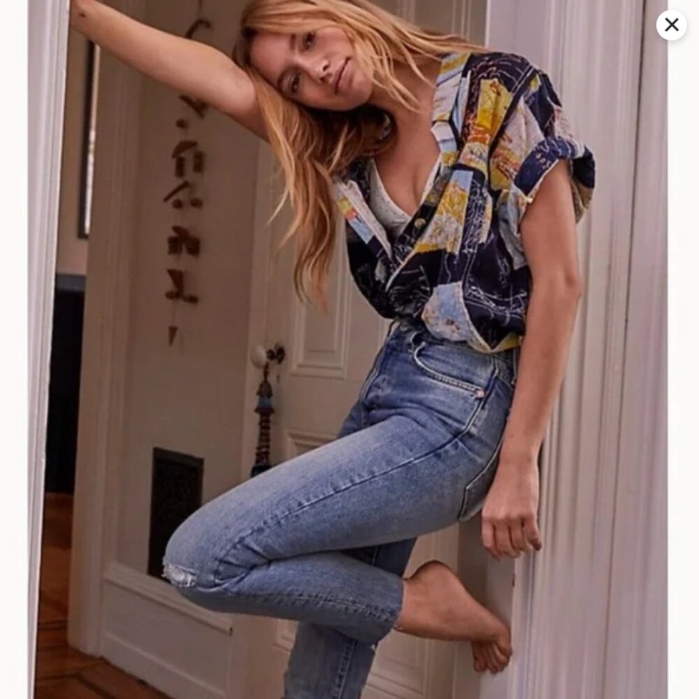 Free People We The Free Hidden Button Fly Raw Hem Blue Jeans 25